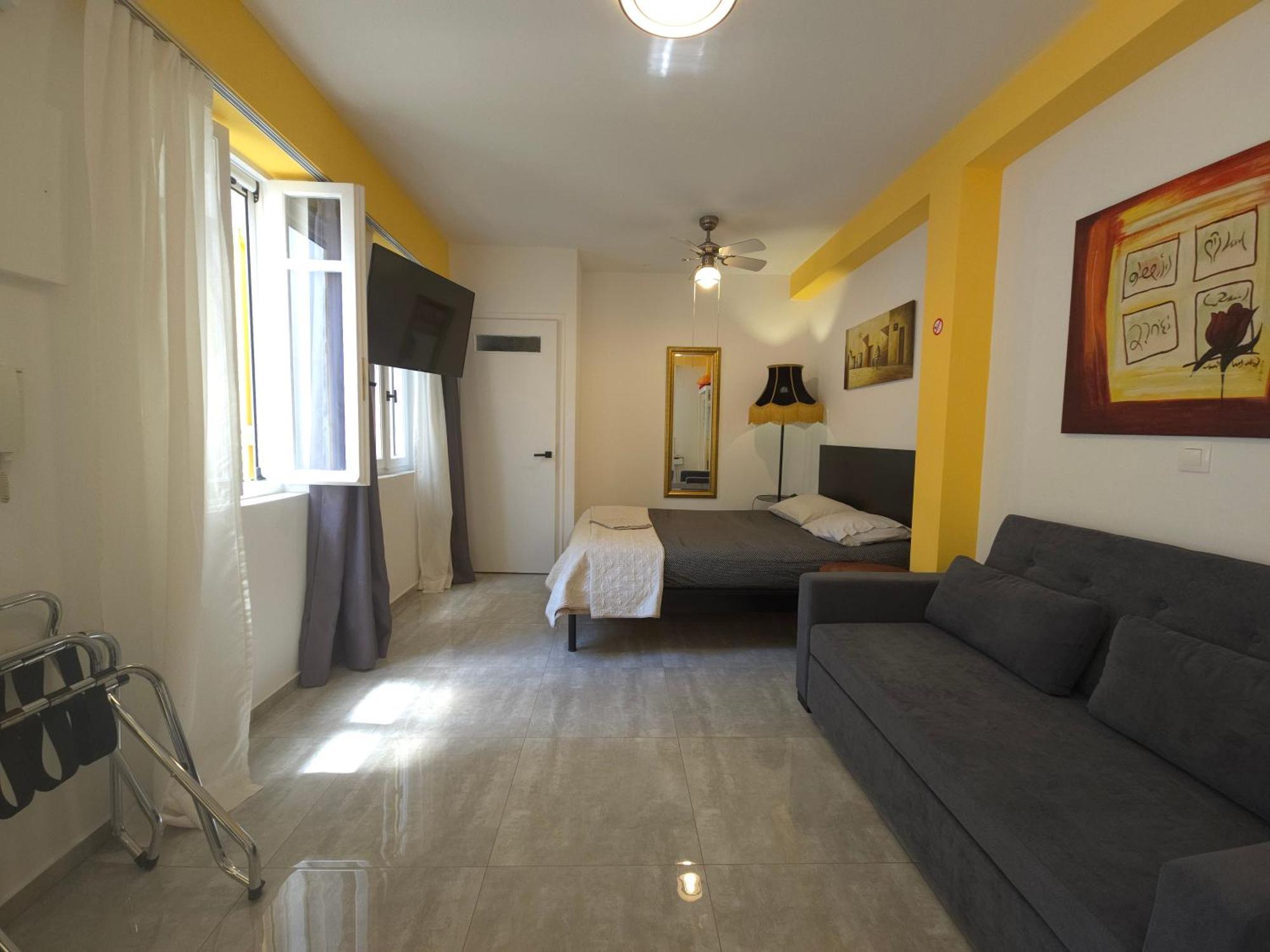 Great 35 Sq M Studio On 1St Floor In Bohemian Psyri In Athens' Historic Center-In Vivo Apartments Exteriér fotografie